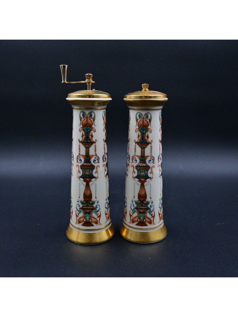 Lenox Lido Pattern Salt and Pepper Grinder Ceramic